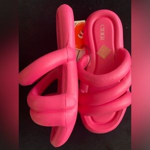 Hot Pink Foam Slides